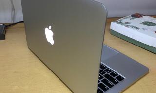 在网上找了一圈还是没有确认我的苹果mac book属于什么型号的,请教一下怎么看苹果笔记本的型号啊 苹果笔记本型号